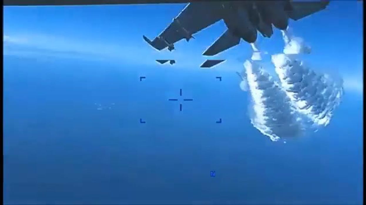 Il video dello scontro tra il drone Usa ed il caccia russo sul Mar Nero