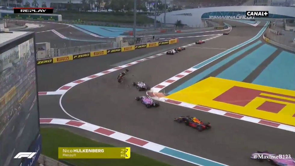 video incidente Hulkenberg Grosjean Abu Dhabi