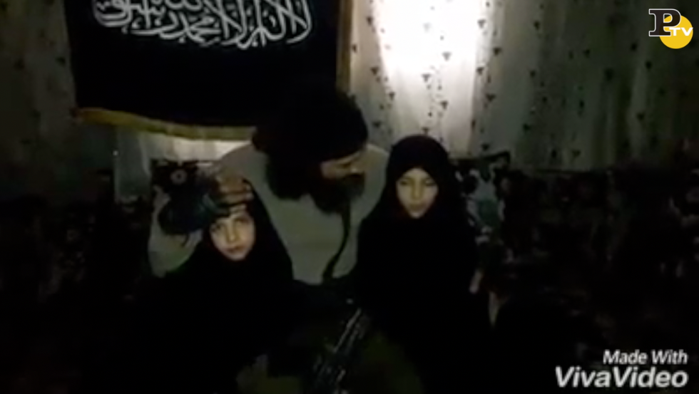 video messaggio bambina kamikaze isis attentato damasco