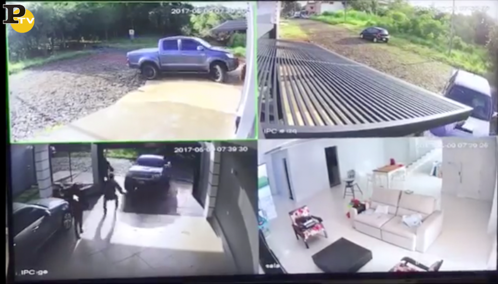 video scopre ladri casa investe pick up