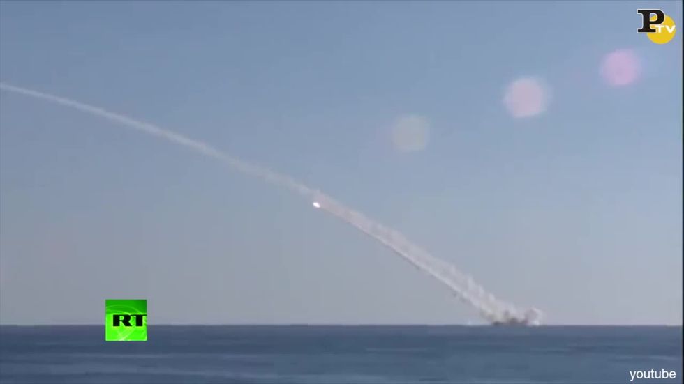 video-sommergibile russo rostov lancia missili siria mar mediterraneo