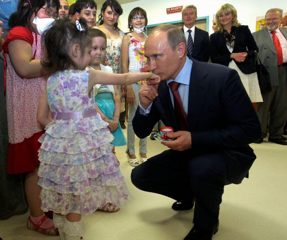 Mosca, no di Putin alle adozioni Usa dei bambini russi