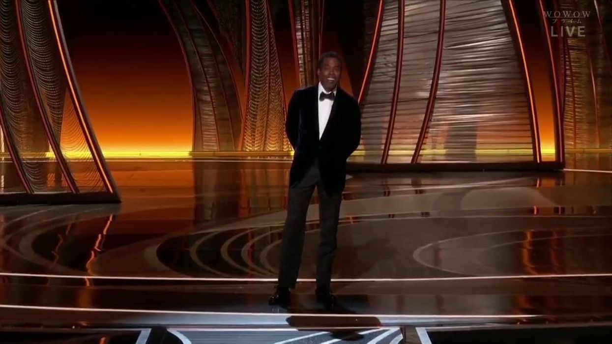 Lo schiaffo di Will Smith a Chris Rock agli Oscar 2022 | video