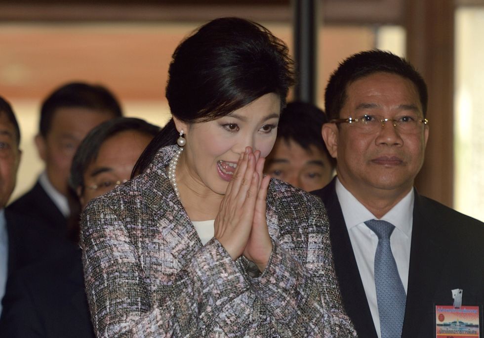 Thailandia: la ex premier rischia 10 anni di carcere
