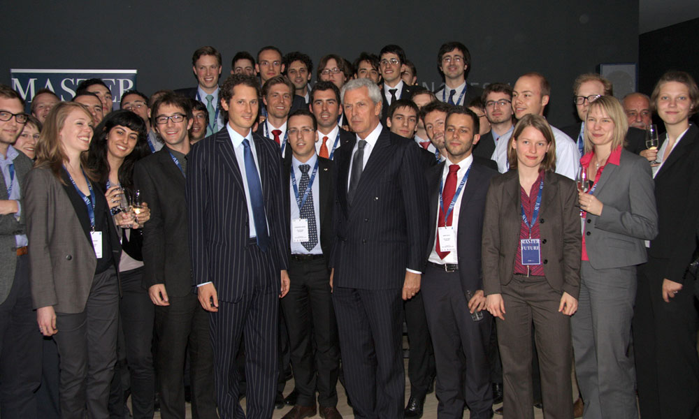 Become a top manager. Free Become a top manager. Free