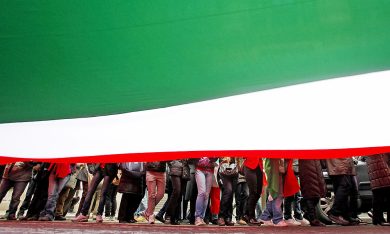 A visit to the official flag factory