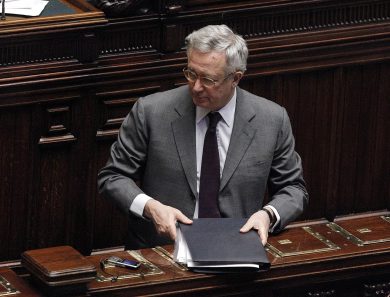 Debt, Germany overtakes Italy (in silence)