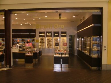 Maurizio Merenda: «I’m going to town with my jewels»