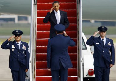 Obama vince la sfida con gli extraterrestri