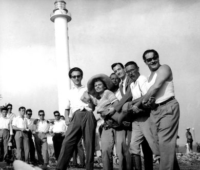 “Il giro del mondo in 35 mm” di Carlo Lizzani