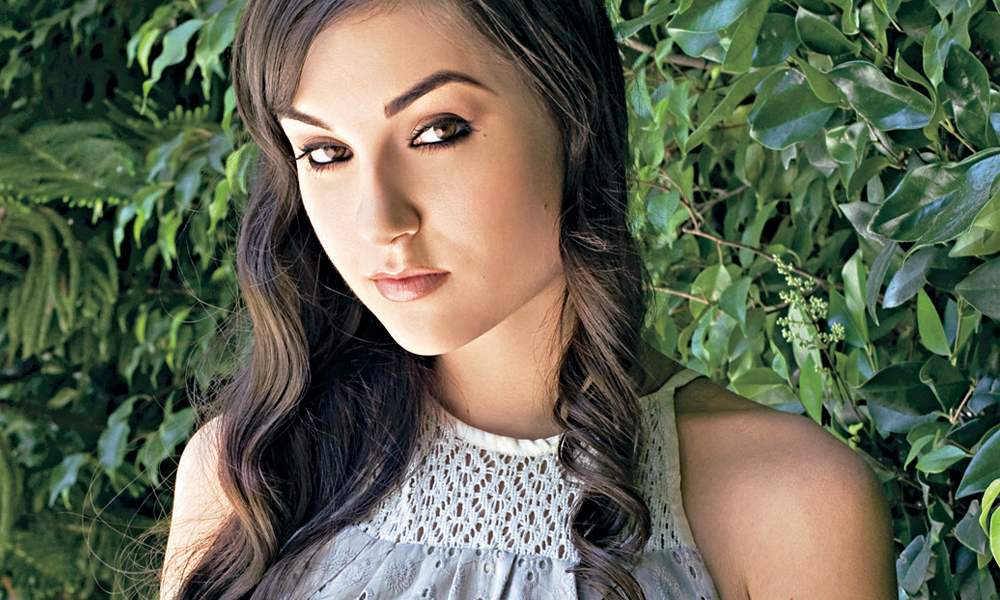 Sasha Grey, l’ex pornostar che ha come motto “Lotta continua”