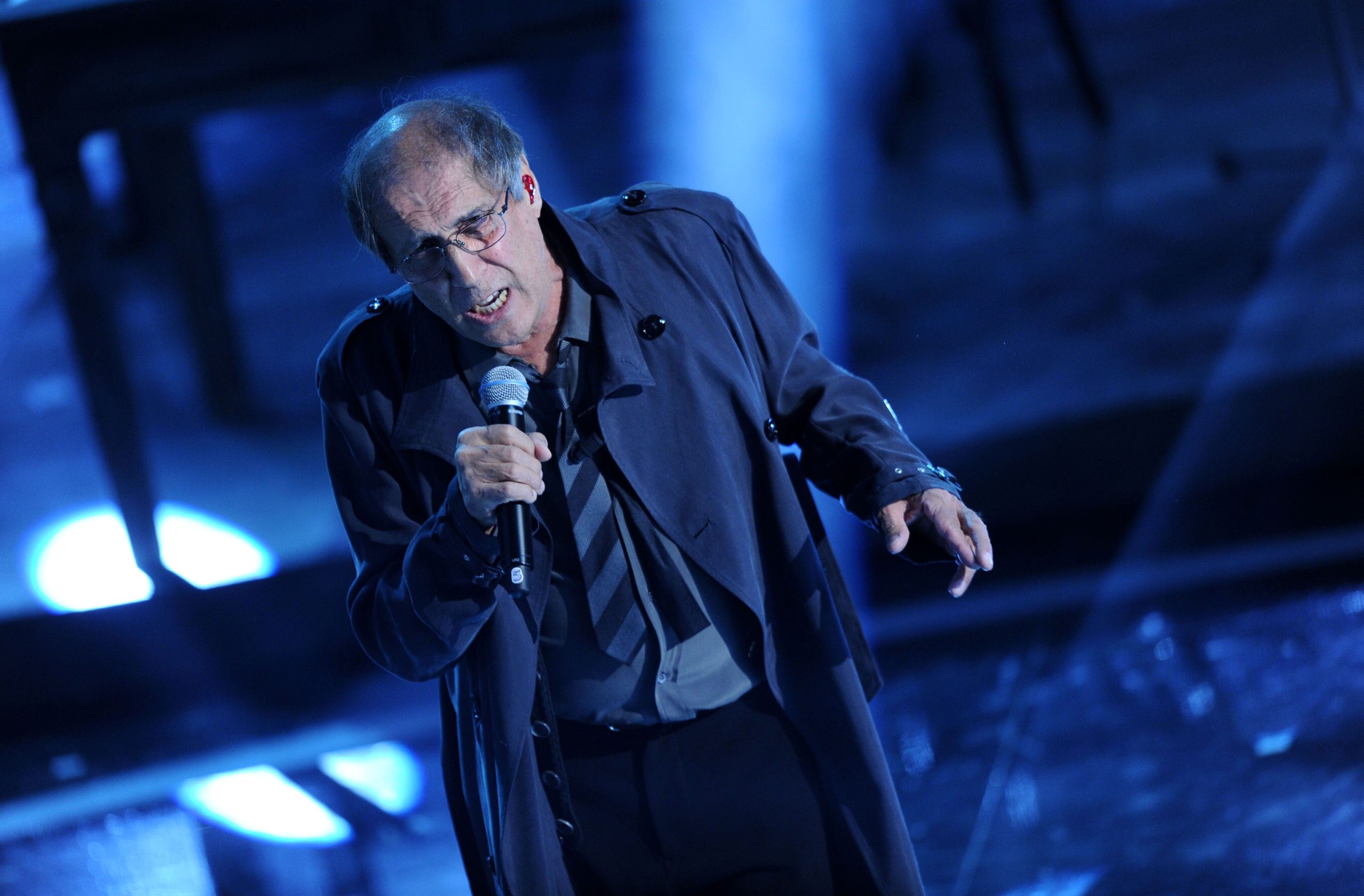 “La Rai non ha scaricato Celentano, lo invito a Sanremo” “La Rai non ha scaricato Celentano, lo invito a Sanremo”