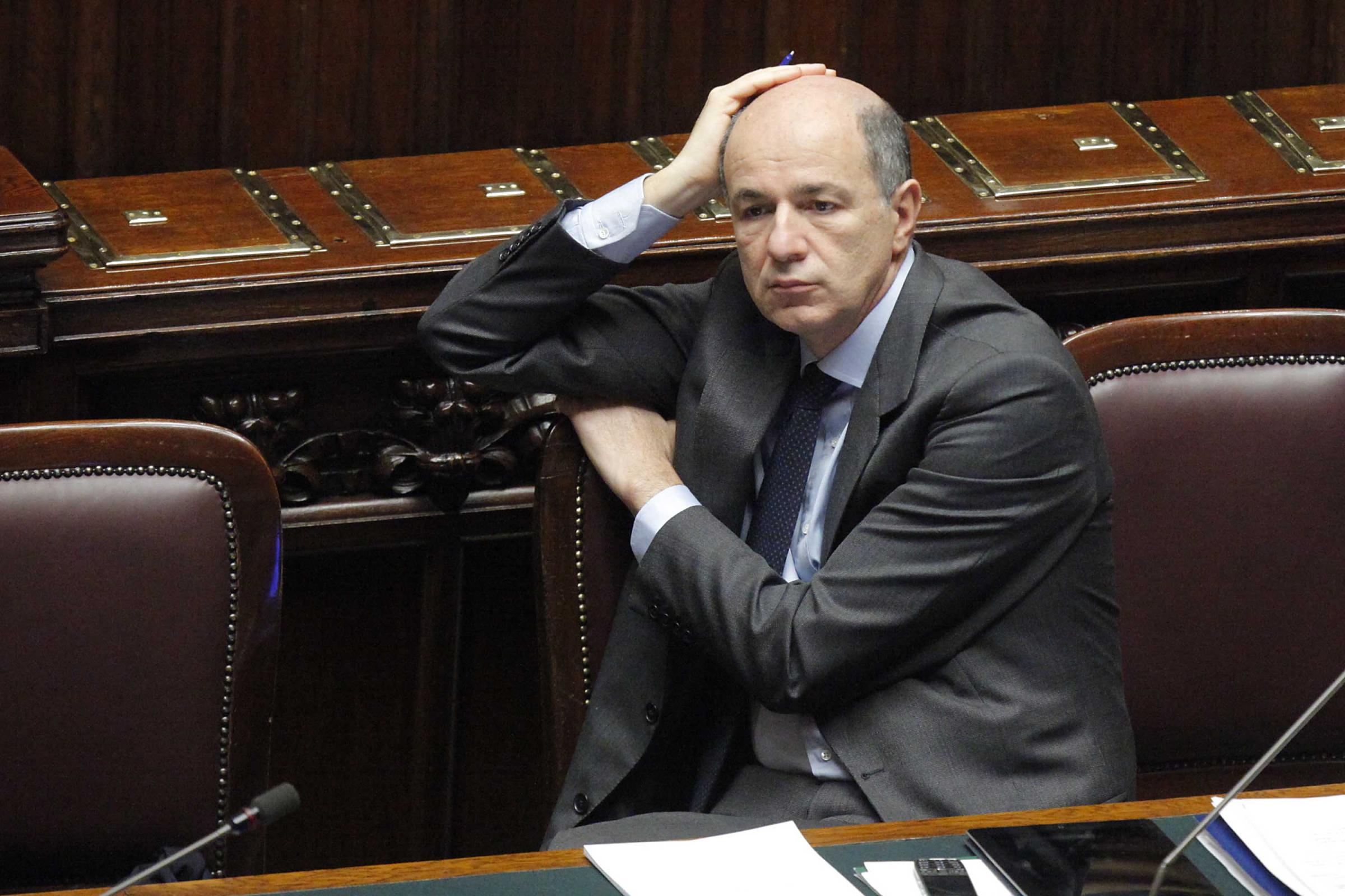 Decreto sviluppo, Passera non molla