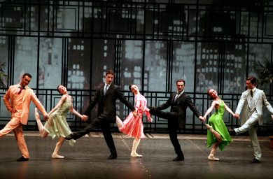 Chiude lo Smeraldo. La storia del teatro