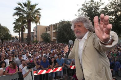 Quelli che hanno lasciato Grillo e Renzi