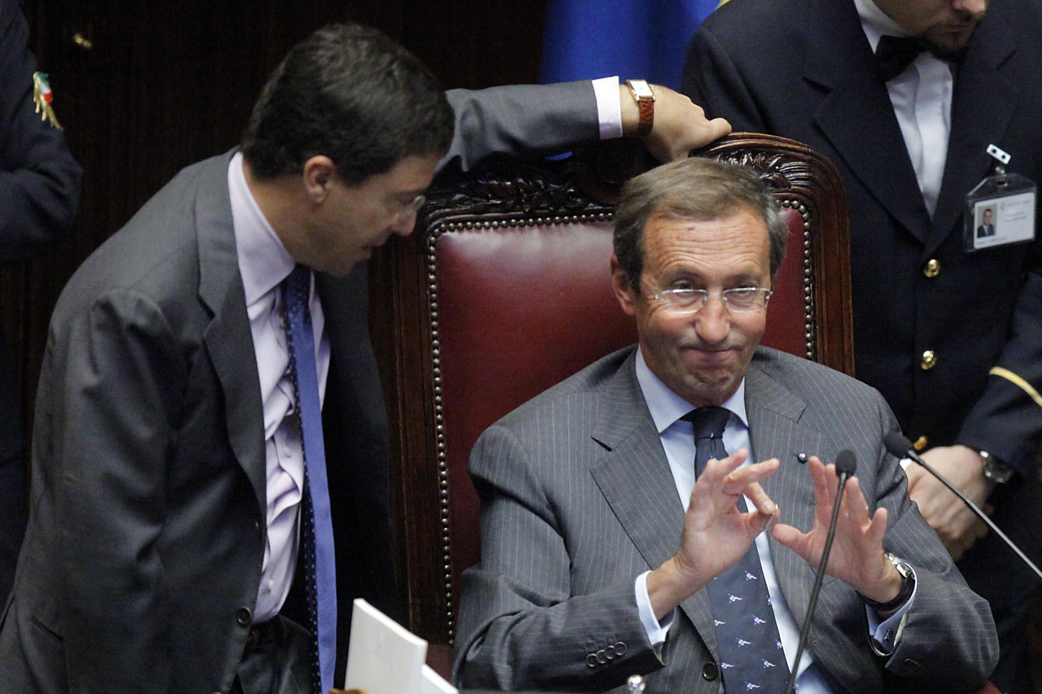 Dove sono gli anti – berlusconiani? Dove sono gli anti – berlusconiani?