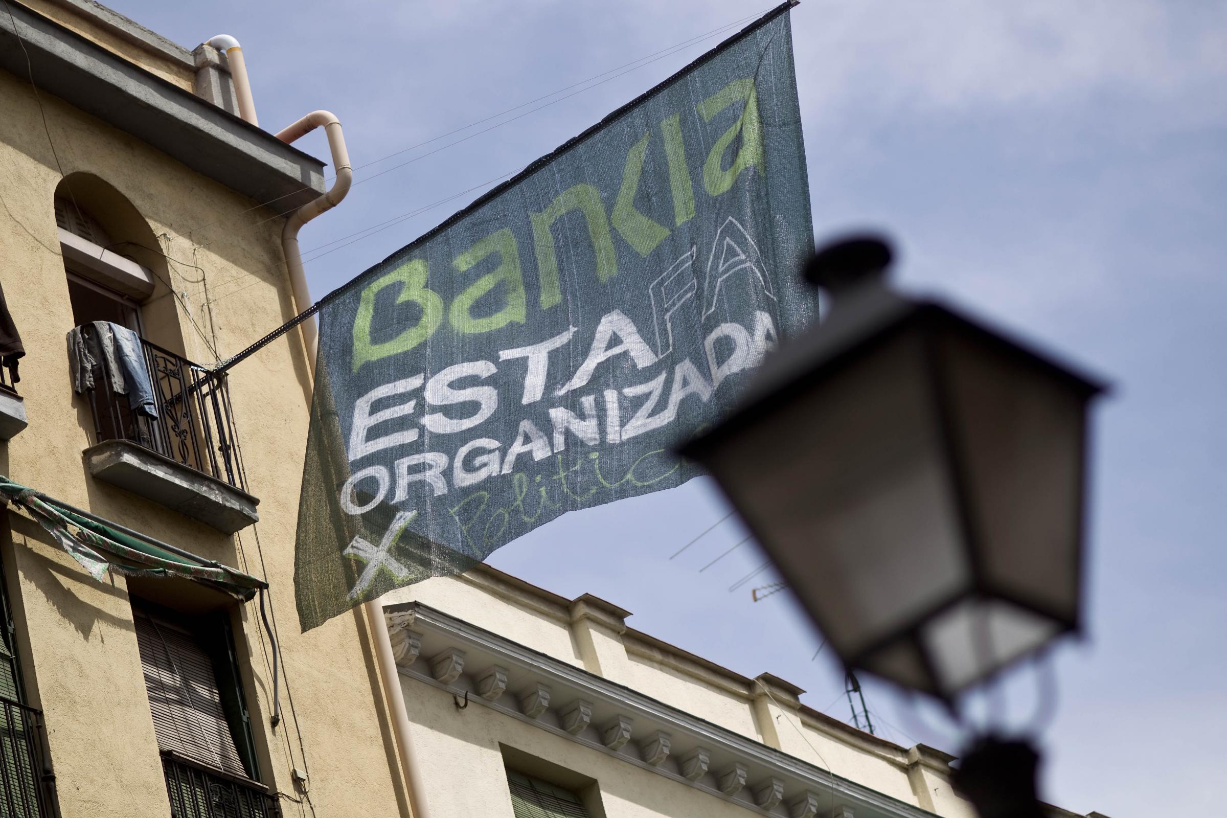 Spagna, cercasi aiuti per salvare le banche