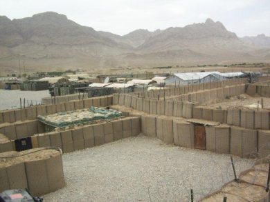 Afghanistan: Karzai vuole le basi Nato