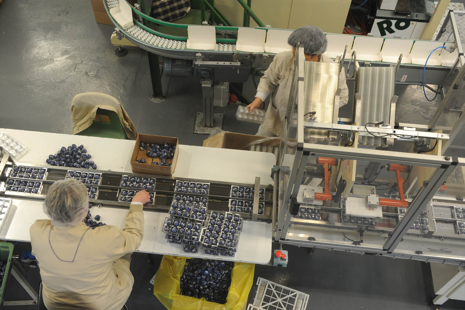 Perugina, i padri lavorano meno per far assumere i figli