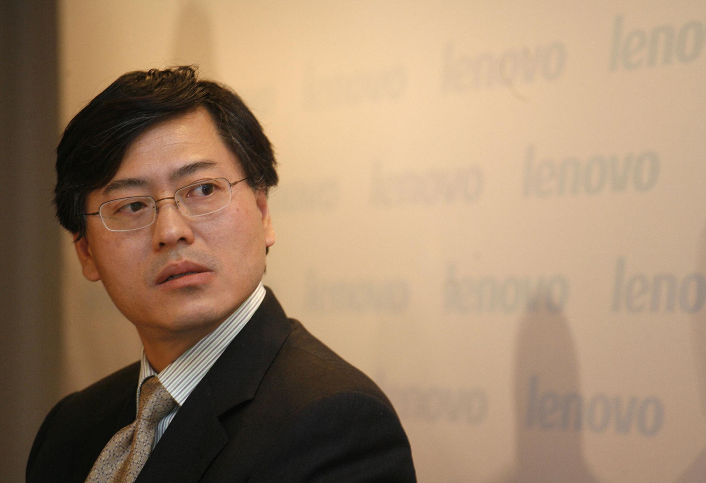 Lenovo, l’azienda dove l’amministratore delegato condivide il bonus con i dipendenti