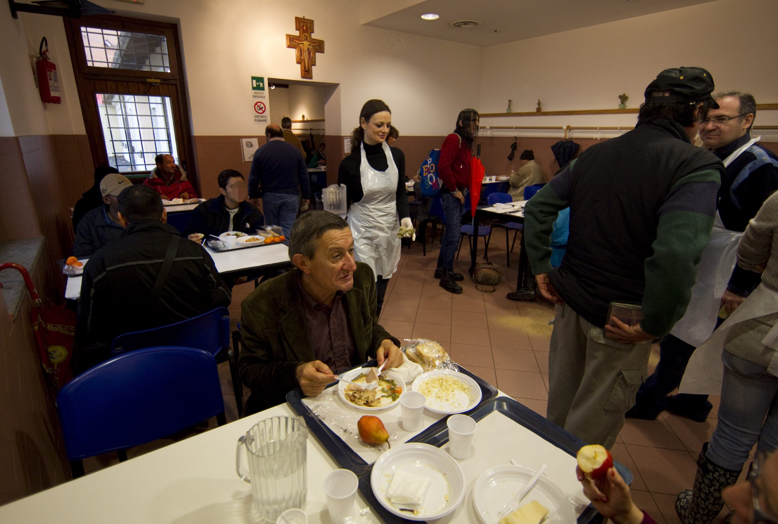 Istat, in italia 11 famiglie su 100 sono povere