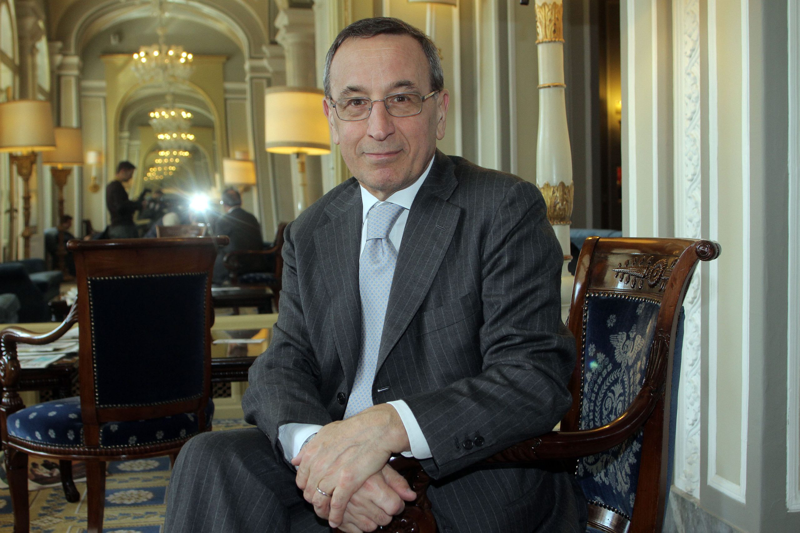 Giacomo Vaciago: “i rating non servono. Fosse per me, le agenzie avrebbero già chiuso i battenti”.