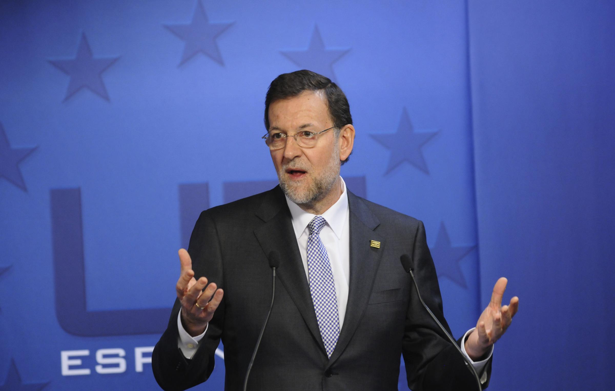 Spagna, Rajoy: manovra “lacrime e sangue” per risparmiare 65 miliardi di euro entro il 2014 Spagna, Rajoy: manovra “lacrime e sangue” per risparmiare 65 miliardi di euro entro il 2014