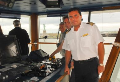 #IoNonGuardoSchettino, la Rete contro Salvo Sottile