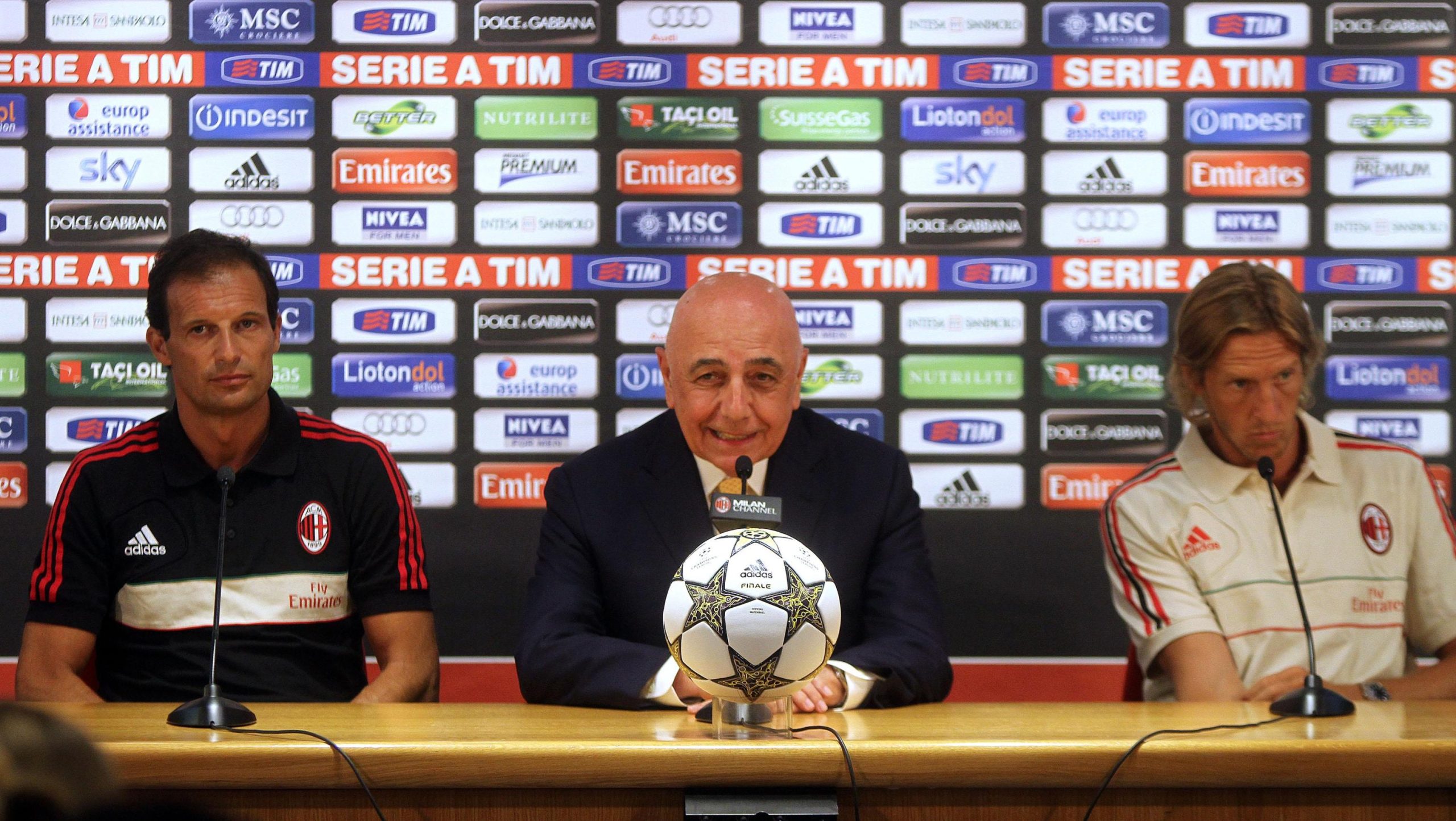 Galliani e il tormentone: “Thiago e Ibra? Chissà se restano…”