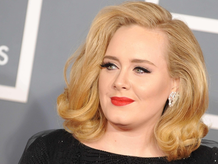 Adele, una mamma che non bada a spese
