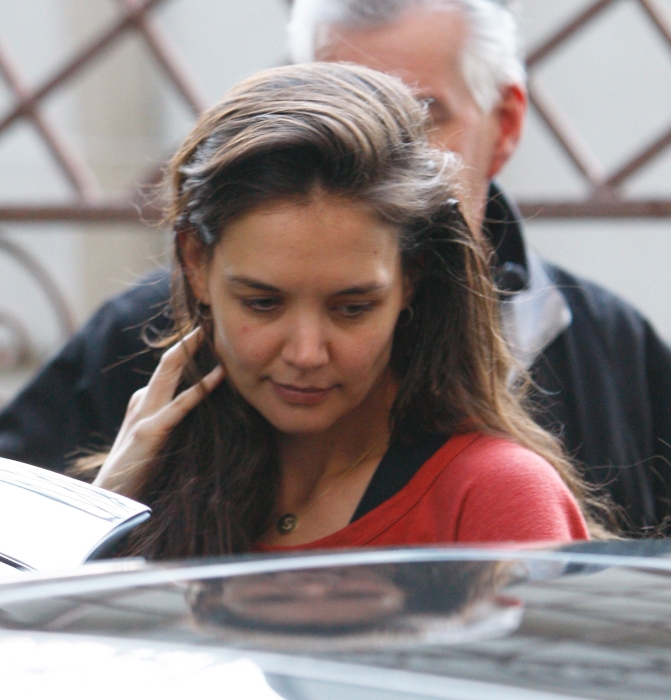 Tom Cruise non darà un soldo a Katie Holmes Tom Cruise non darà un soldo a Katie Holmes