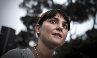 Cinquanta sfumature di Grigio, letto da Debora Serracchiani