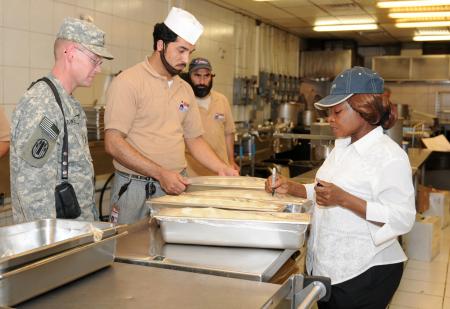 Kabul: mensa Nato vietata agli italiani?