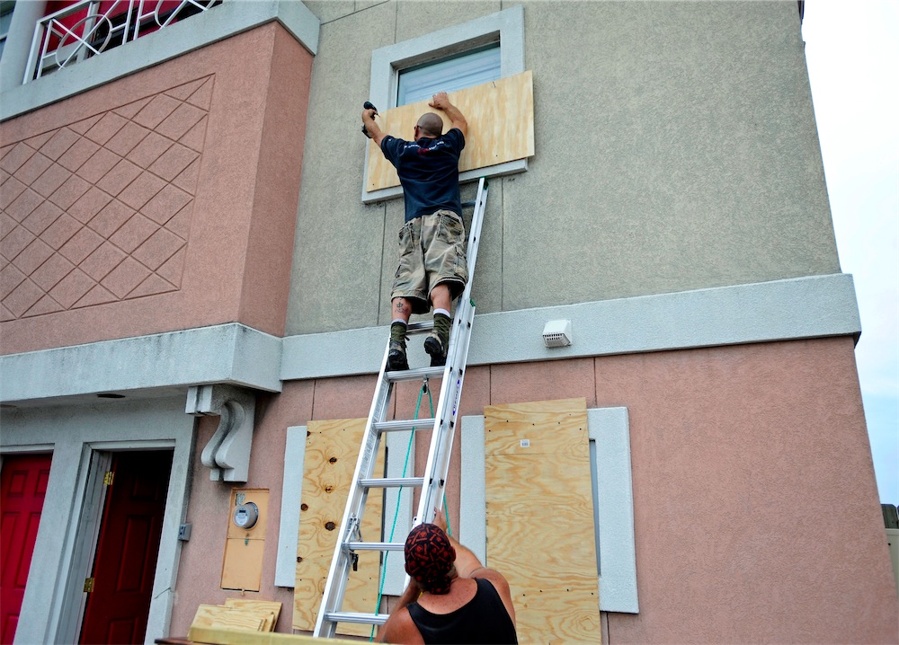 Foto: aspettando Isaac Foto: aspettando Isaac