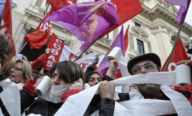 Illusorio e sbagliato l’annuncio di 34mila nuove assunzioni nella scuola