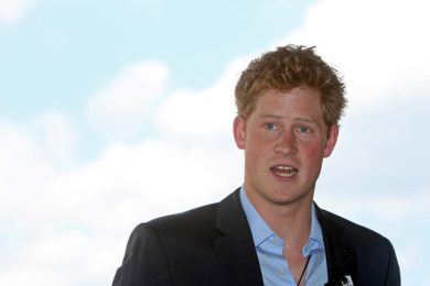 Principe Harry nudo: cosa ne pensa l’Inghilterra?