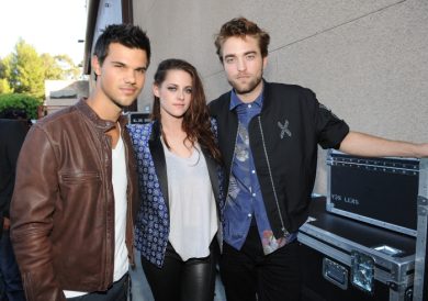 Pattinson e Stewart vampiri fantasma alla Twilight Convention