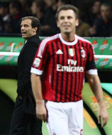 Allegri scarica Cassano: “Per ora resta, ma deve fare il professionista”