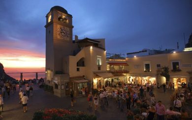 Ferragosto dalle feste vip ai pic-nic low cost