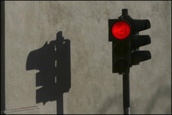 La fenomenologia del rimorchio al semaforo