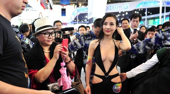 La Lady Gaga cinese si chiama Gan Lulu La Lady Gaga cinese si chiama Gan Lulu