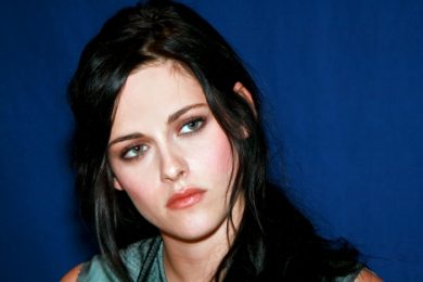 Kristen non si lava, Robert teme altre corna