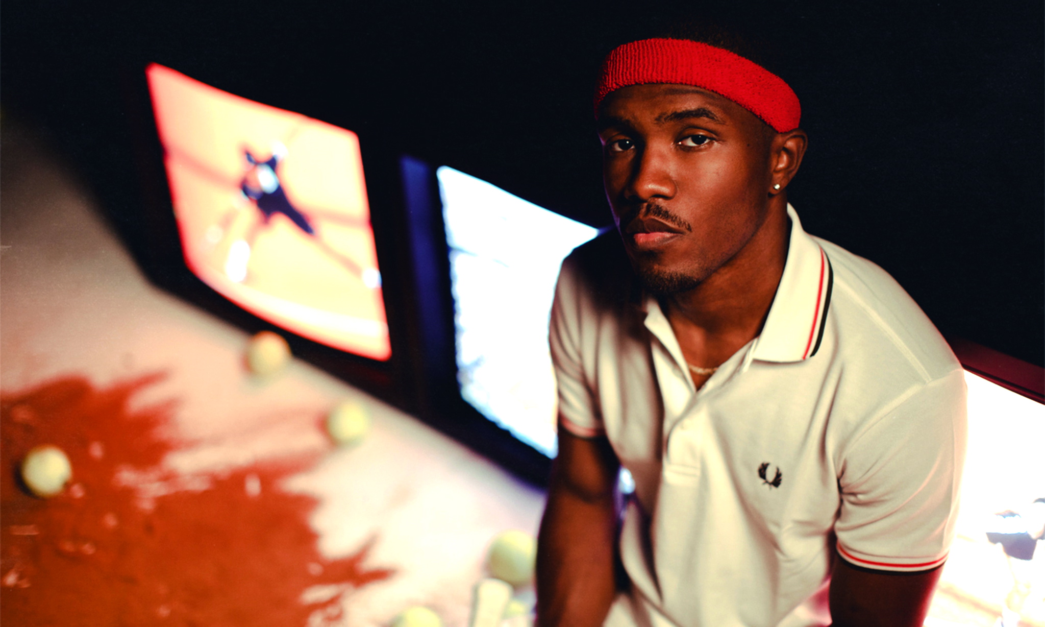 Frank Ocean: 25 anni, gay, talento mondiale: quando un mixtape (gratis) ti regala il successo Frank Ocean: 25 anni, gay, talento mondiale: quando un mixtape (gratis) ti regala il successo