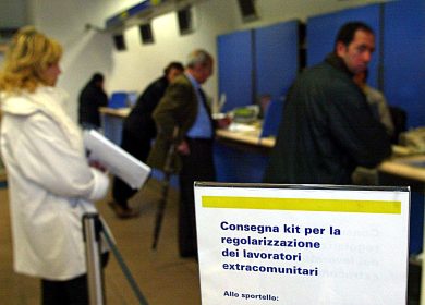 Come regolarizzare la colf in dieci mosse