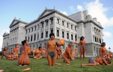 Nude per l’aborto legale, in Paraguay