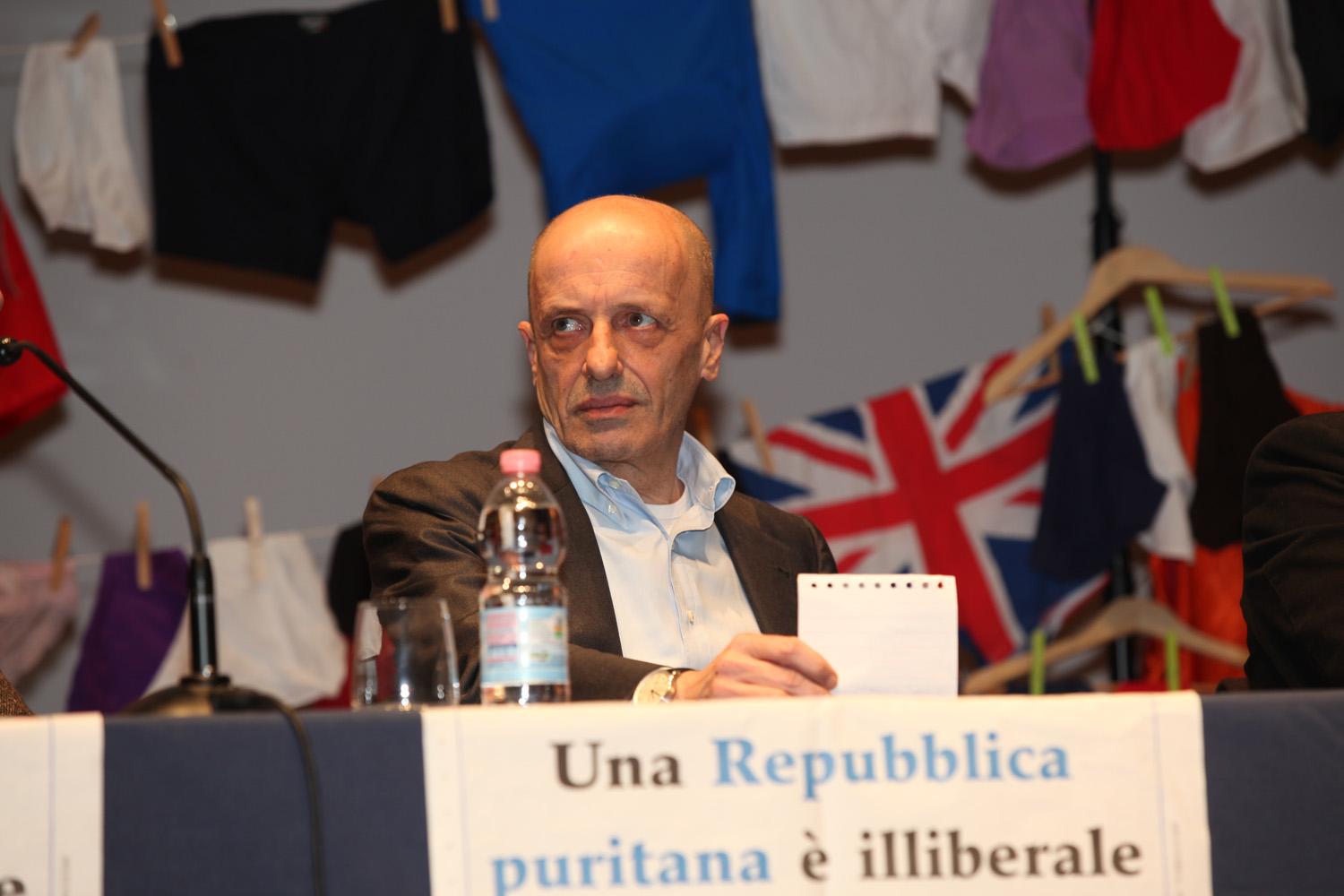 Sallusti condannato a 14 mesi di carcere