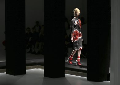 Prada: lo champagne può attendere