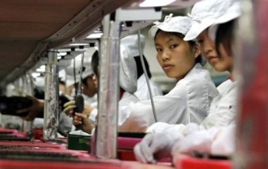 Foxconn, la fabbrica del’iPhone chiusa per una rivolta dei lavoratori
