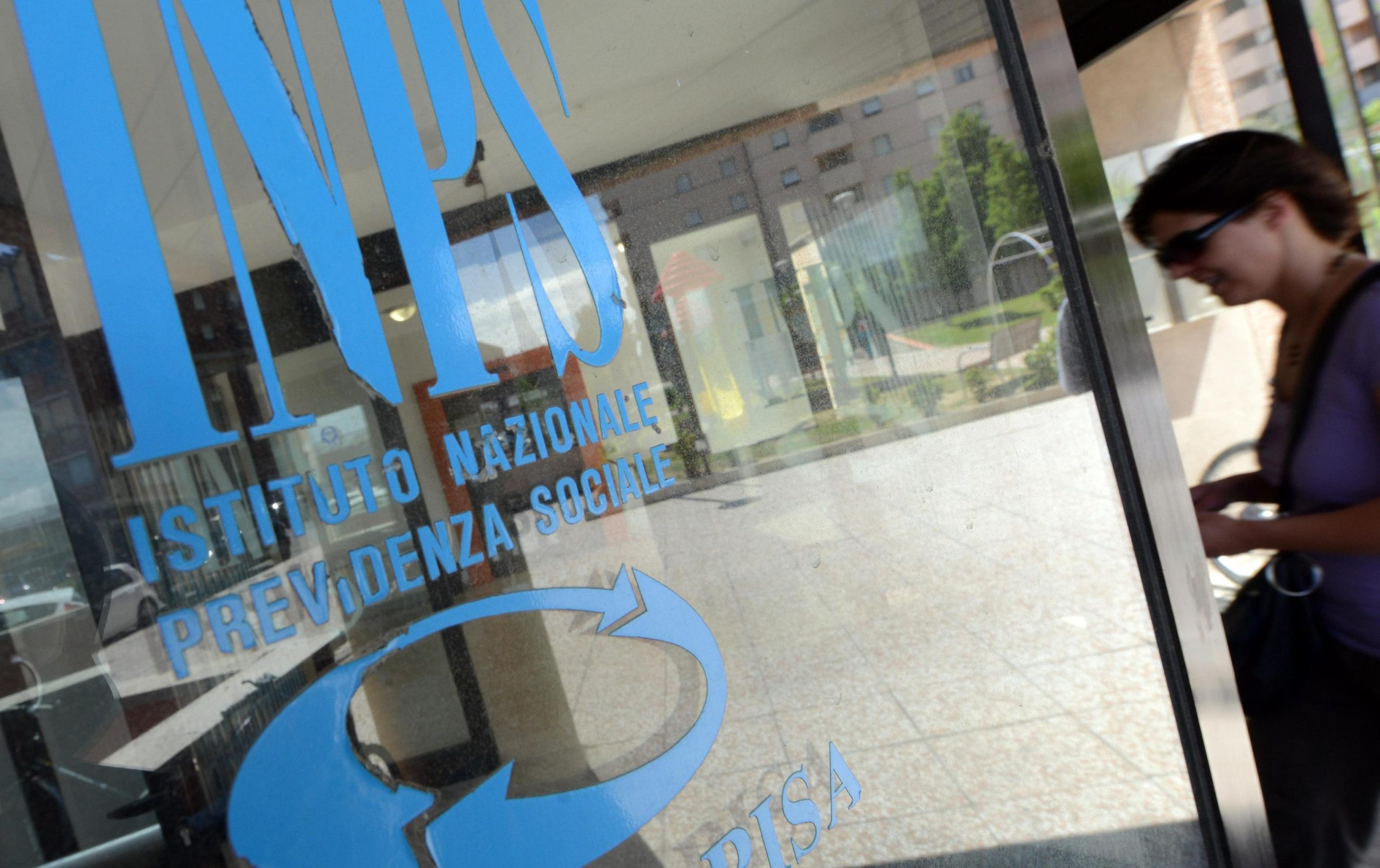 Inps e quattordicesime, ecco chi dovrà rimborsare i soldi e chi no