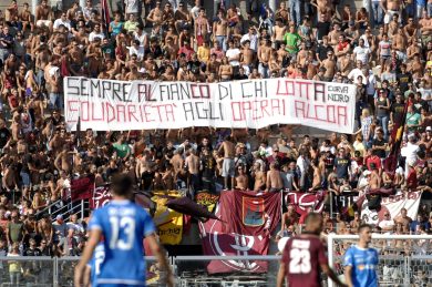 Alcoa, non resta che la carità degli americani